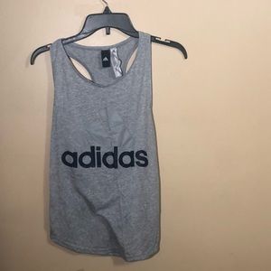 Adidas Top